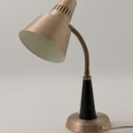 884 9532 Bordslampa